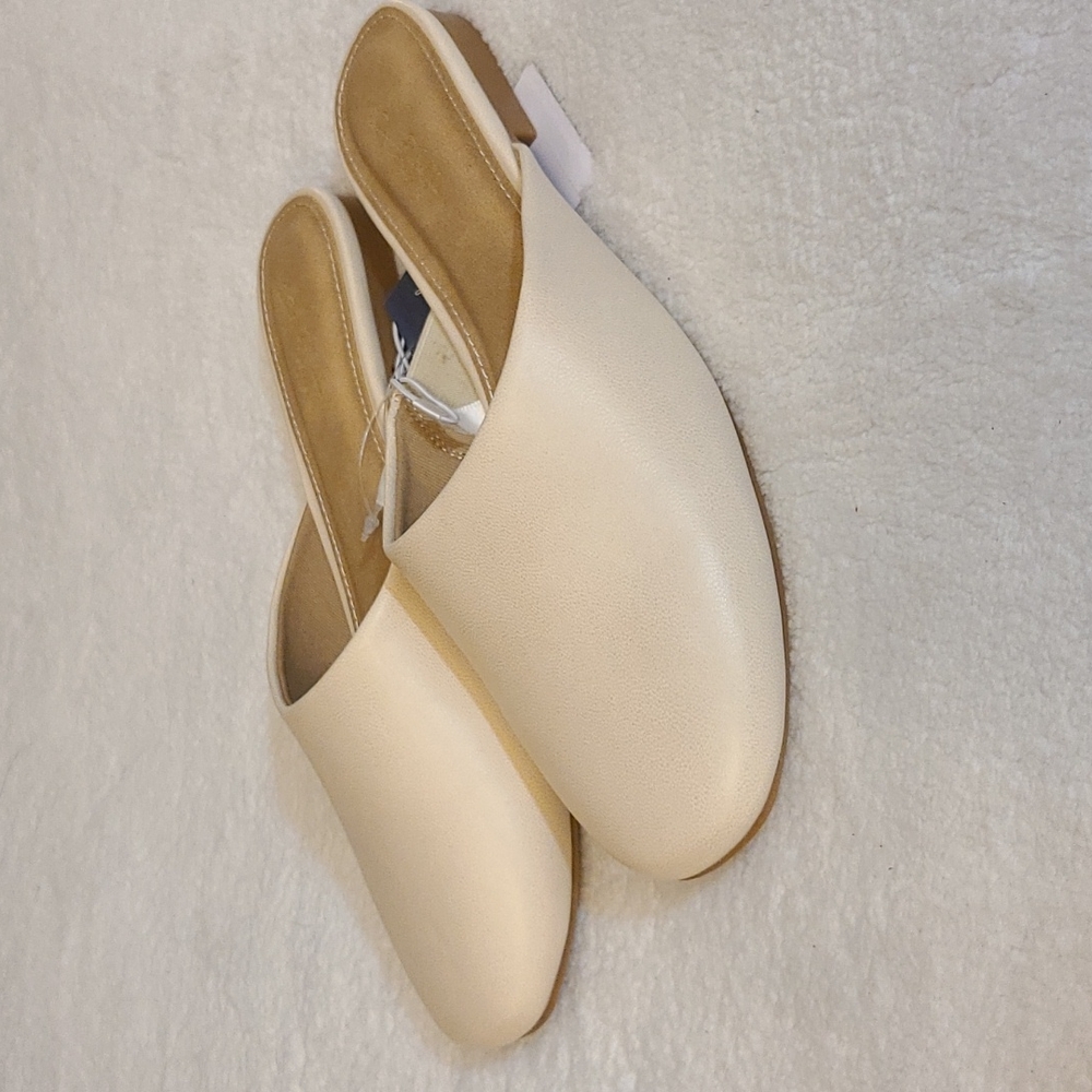 Mules - tan, cream flats. Brand new. (Target)
